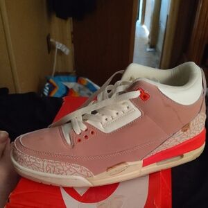 Jordan Retro 4s Rust Pink